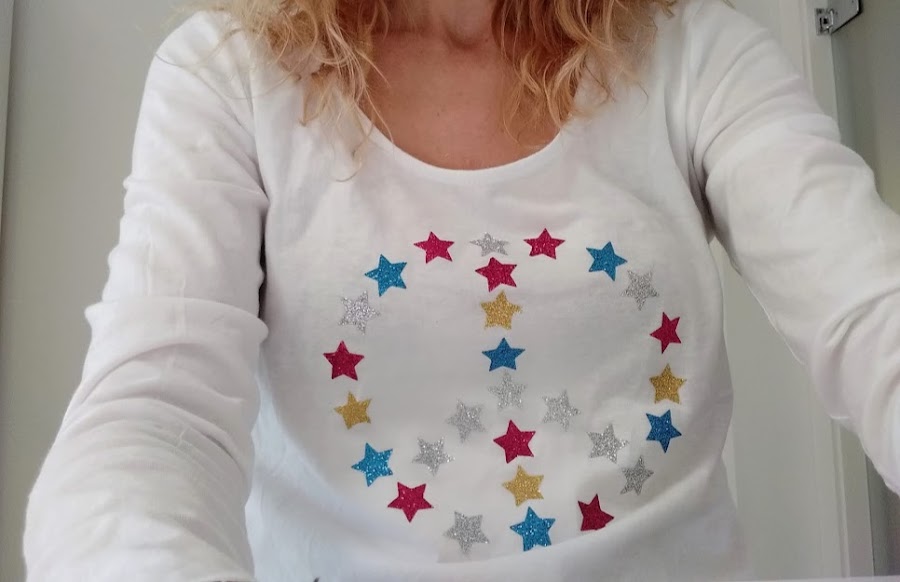 camiseta simbolo de la paz fácil