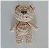 Crochet bear amigurumi
