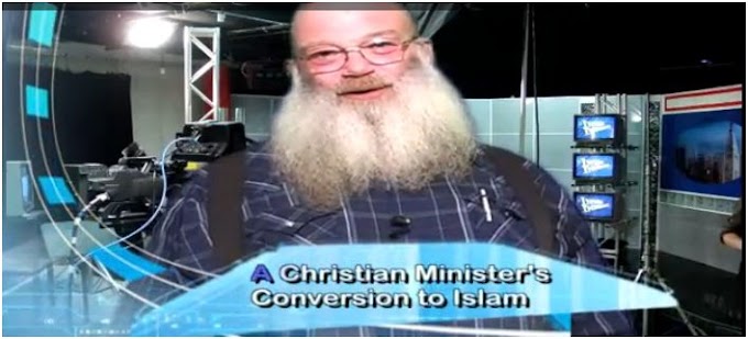 Menteri @ Paderi Kristian Memeluk Agama Islam