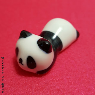 http://www.nurbesten.de/nail-brush-rack-ceramic-stand-holder-cute-panda-manicure-nail-tool-random-pattern-p-38590.html  