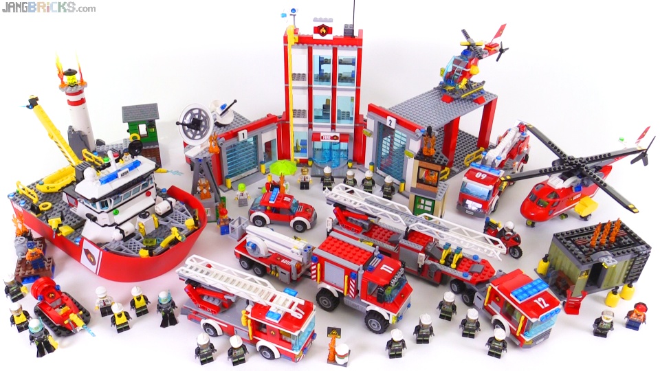 JANGBRiCKS reviews & MOCs: LEGO City 2016 Firefighting sets together!