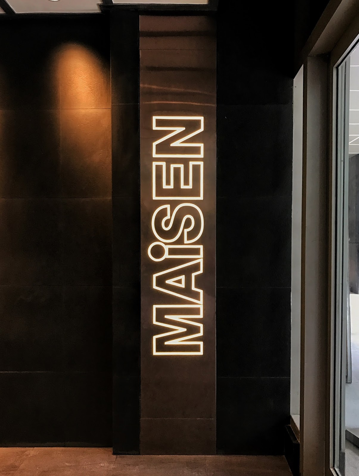 Sale. Food. Trips. Reviews.: First Bite: Maisen BGC