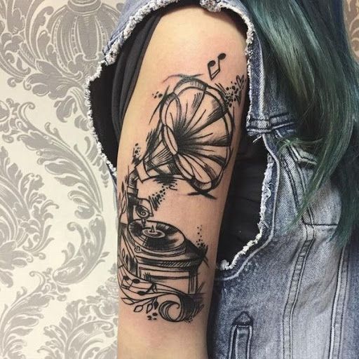 Música Tatuagens no Ombro para Meninas