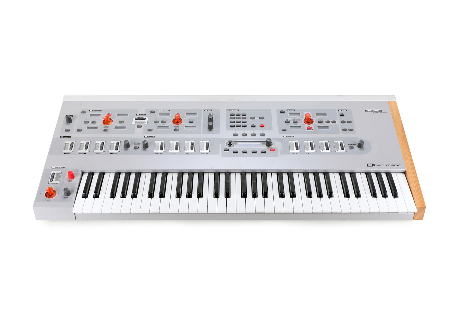 Синтезатор oberheim. Синтезатор корг профет. Винтажные синтезаторы фотографии и картинки. Korg synth. Вокодер и синтезатор чем отличаются.