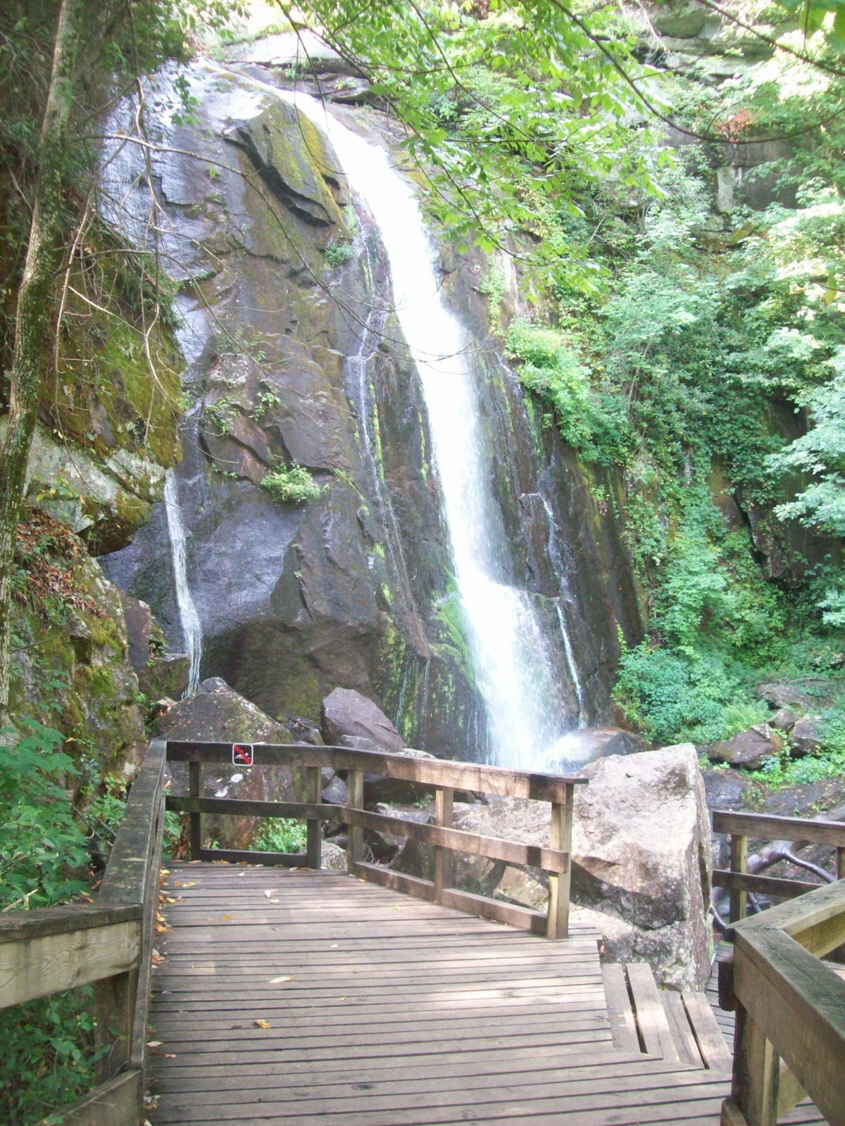 NC BACKCOUNTRY SOUTH MOUNTAIN STATE PARK