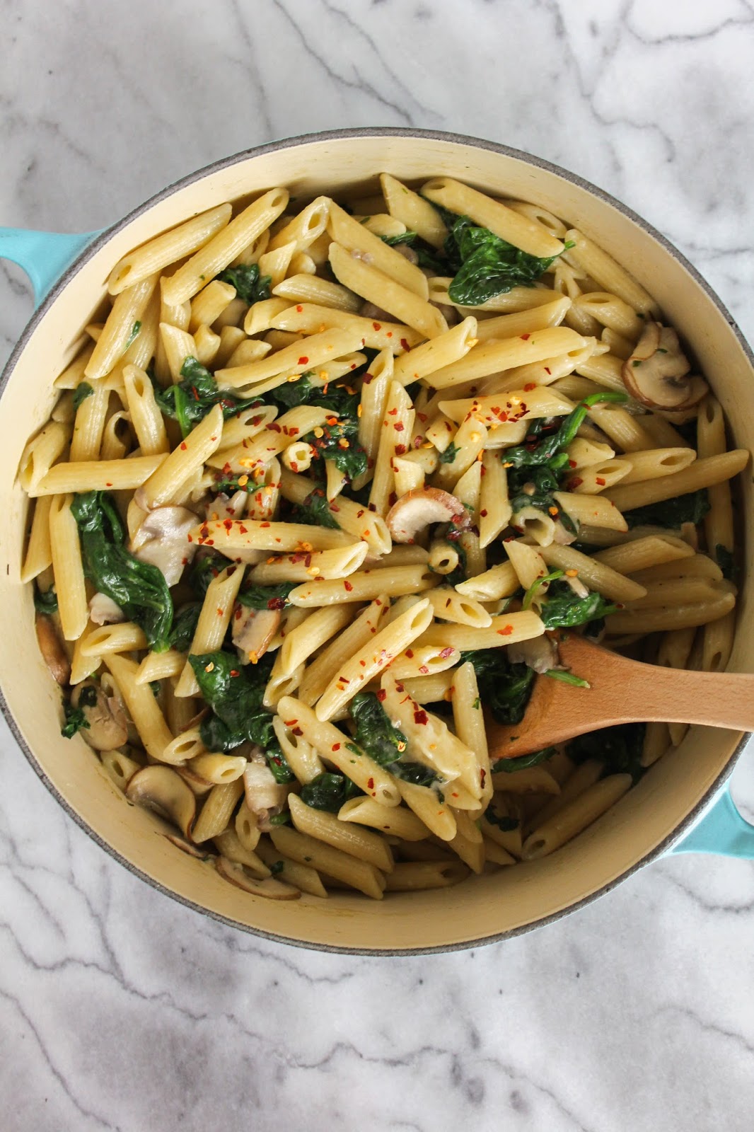 Lemon Penne Pasta with Mushrooms and Spinach