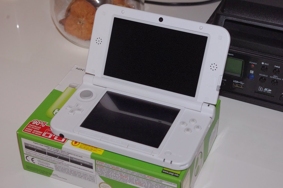 My Passions Nintendo 3DS XL Yoshi limited edition