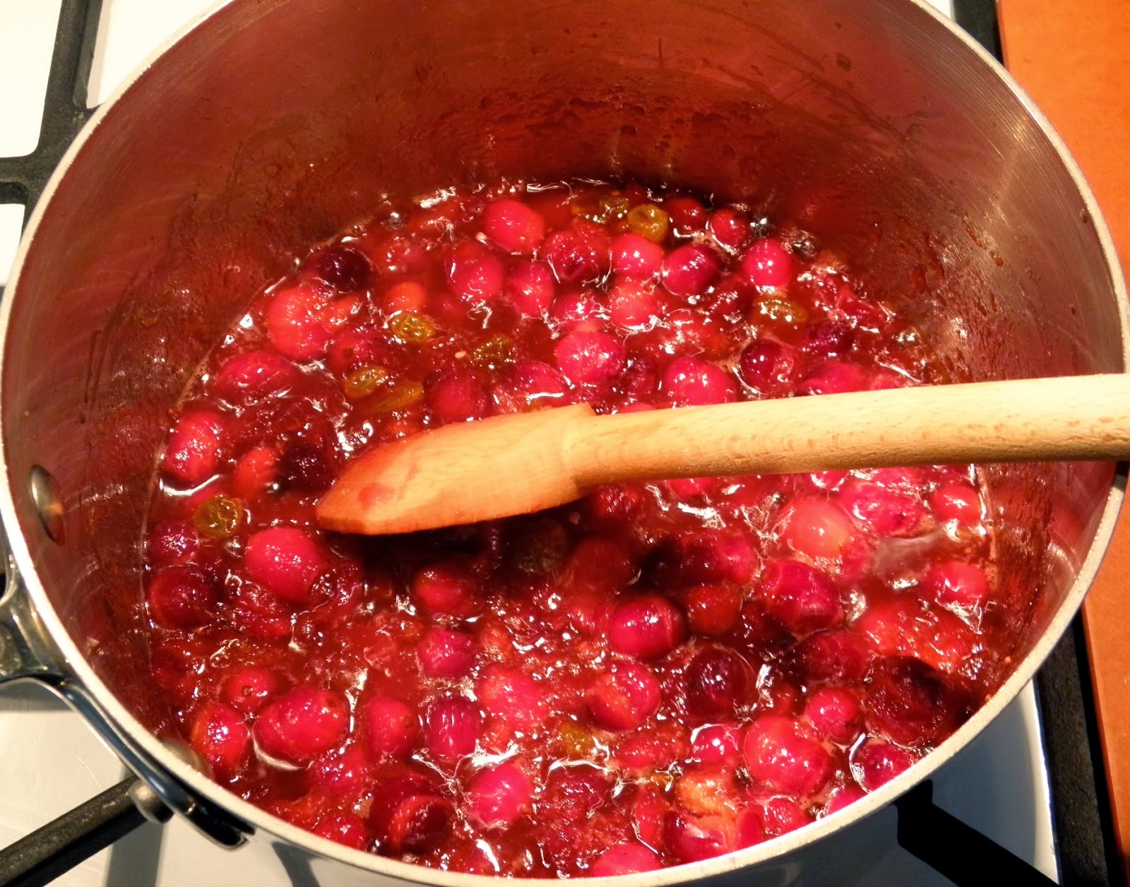 Cranberry Raisin Relish