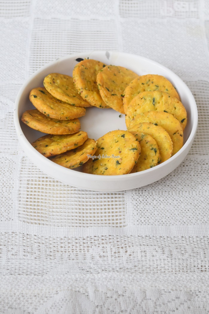Fresh Methi and Besan Mathri Recipe - ताजी मेथी और बेसन की मठरी रेसिपी - Priya R - Magic of Indian Rasoi