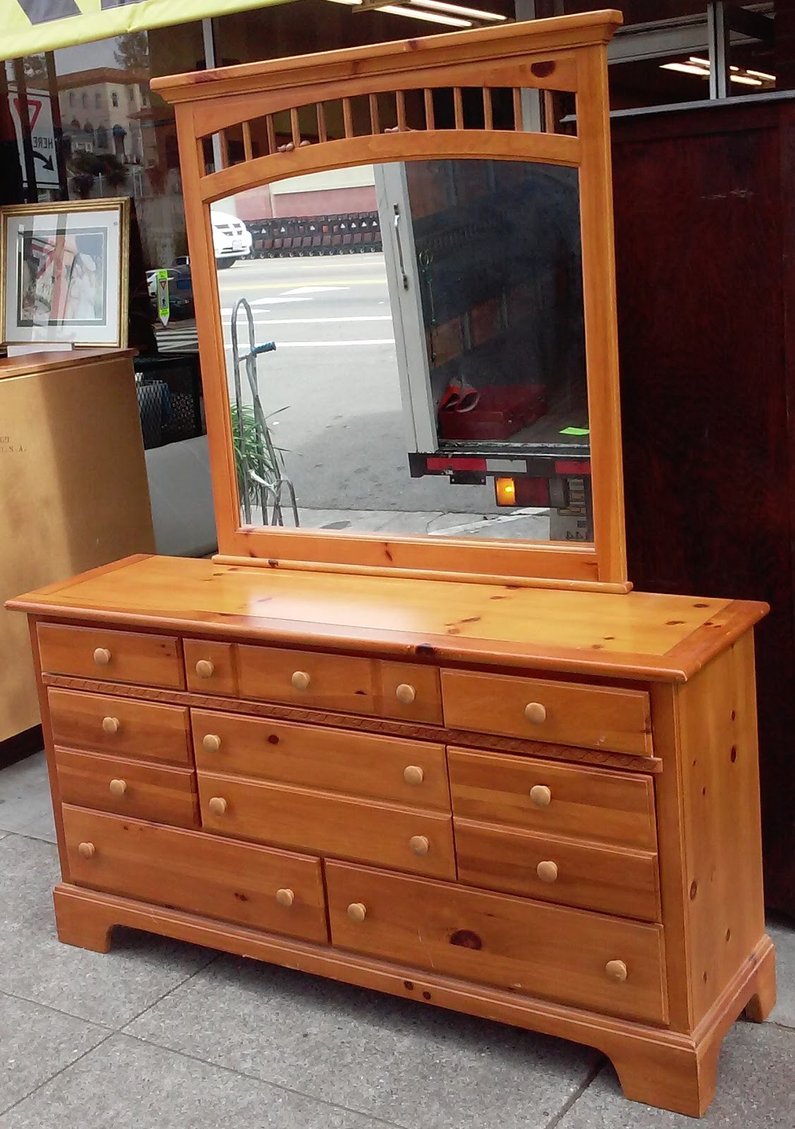 Honey Pine Bedroom Furniture Joe Tahan 39 S Furniture Proudly