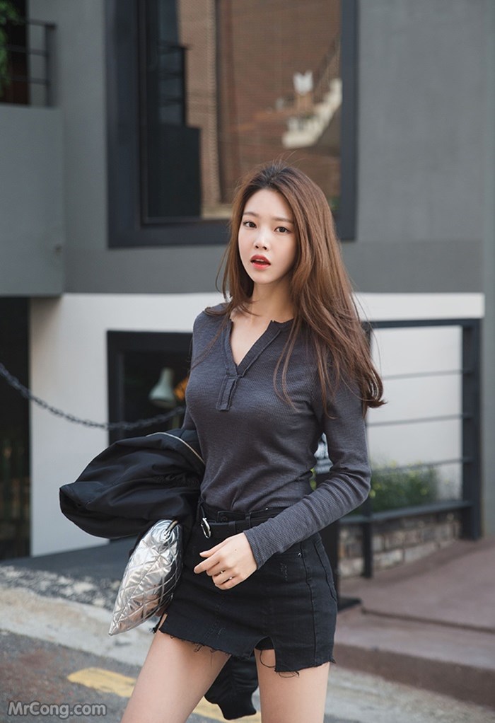 Beautiful Park Jung Yoon in the October 2016 fashion photo shoot (723 photos) photo 4-10