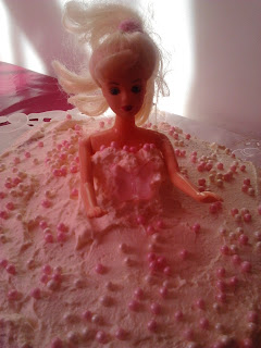 Tort Barbie pentru Sarah la 4 ani