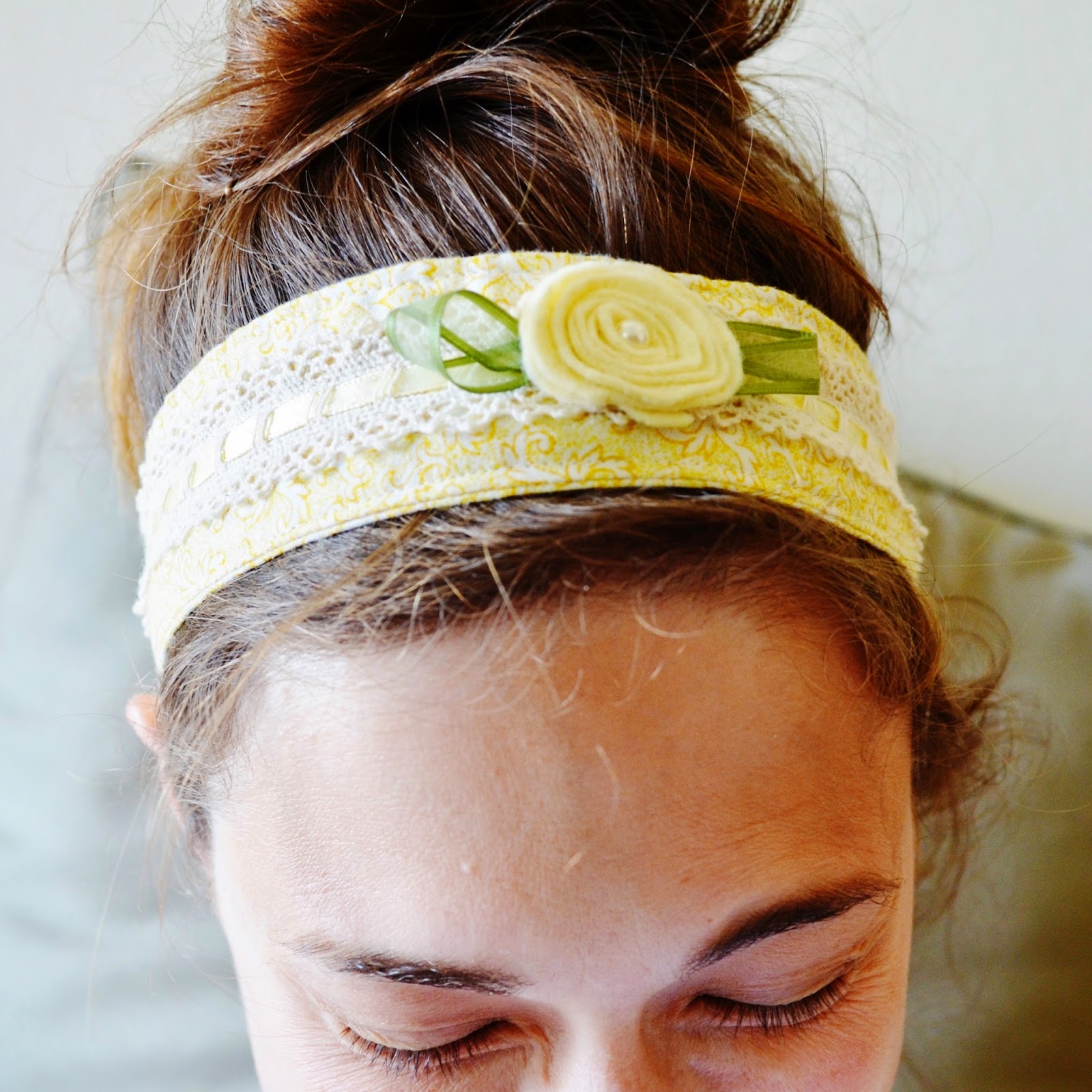 snugglebug-university-fabric-headband-tutorial
