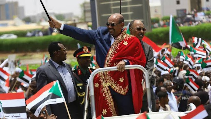 Rais wa Sudan Omar Al-Bashir Ang'oka Madarakani