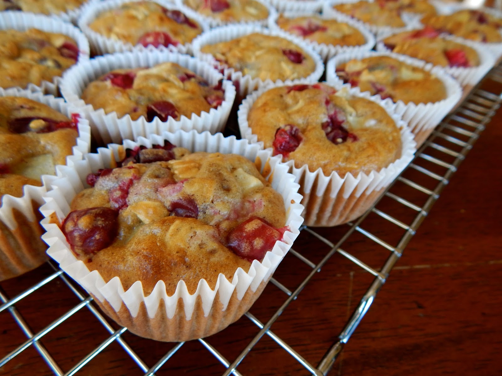 The Nerdy Chef: Cranberry Apple Muffins