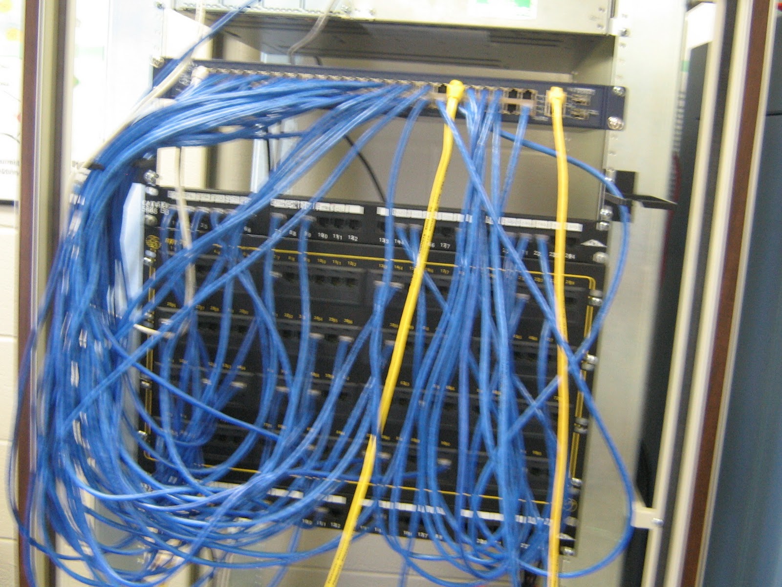 Helpful Tech Repair Installing Fiber Optic Cable Photo's