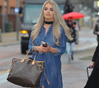 24 ألف دينار كويتي سنويا لمن يواعد شابة بريطانية Buzzshared