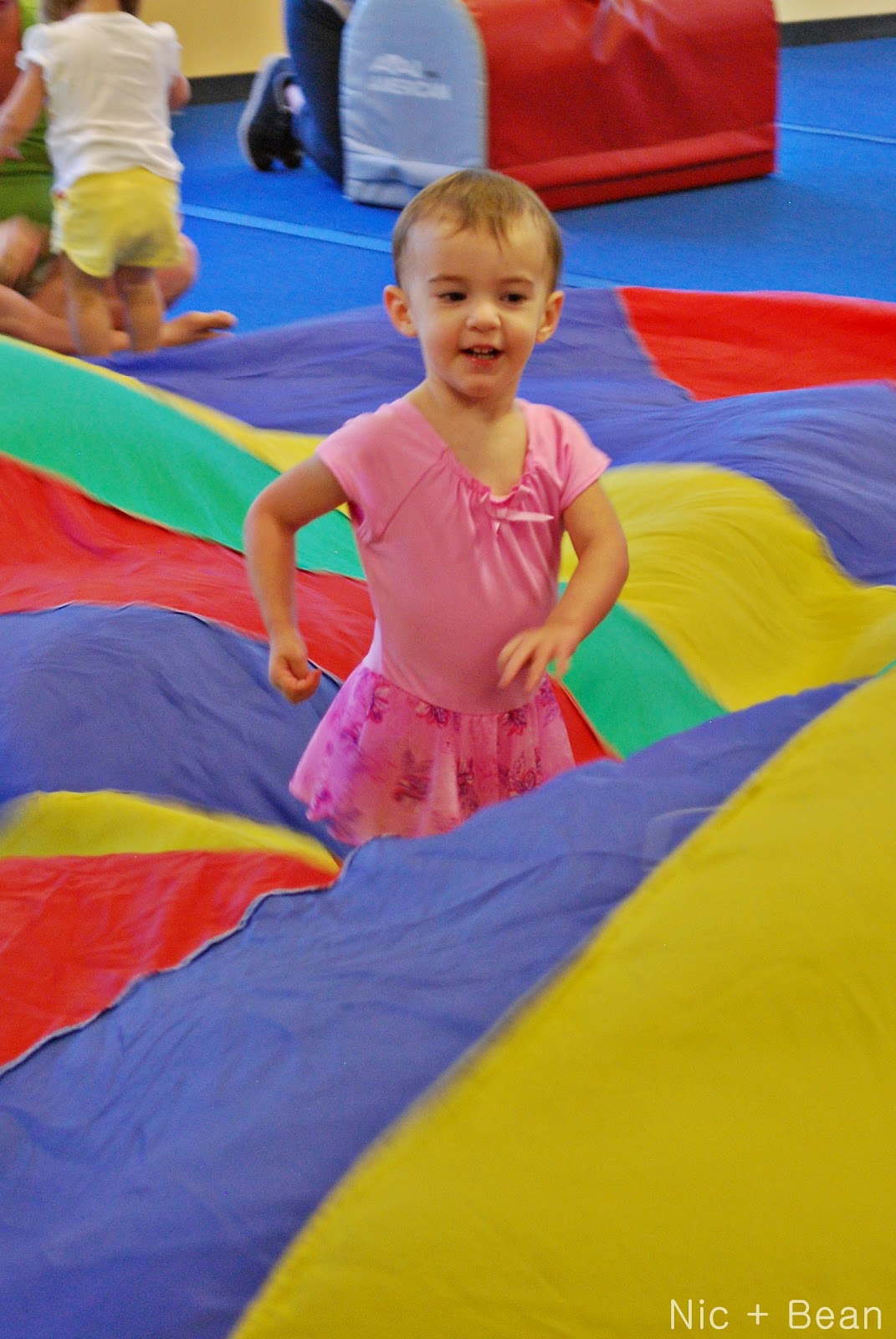 Bean and Bug Bean's 1st Gymnastics class