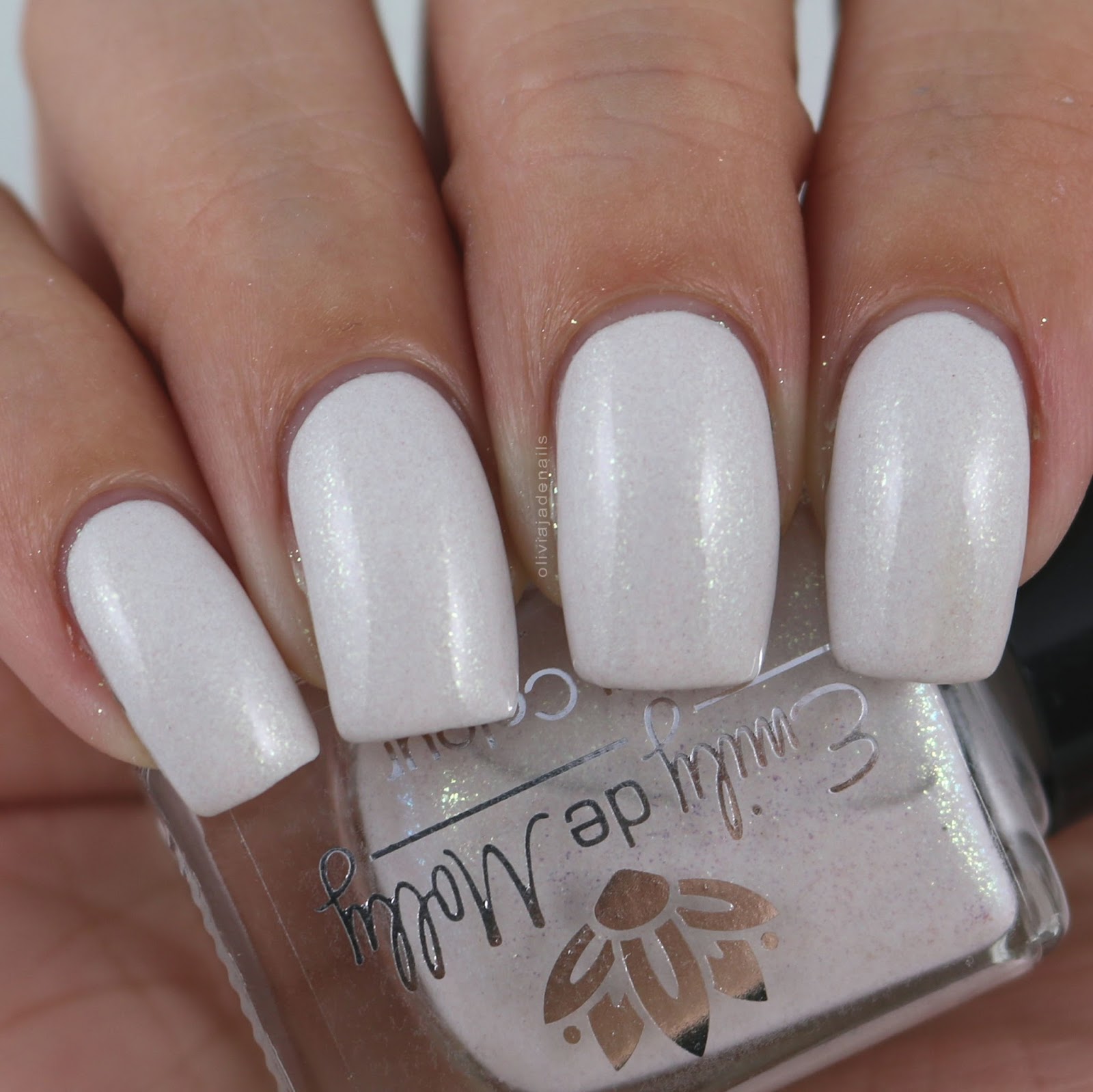 Emily de Molly Emmy swatched by Olivia Jade Nails