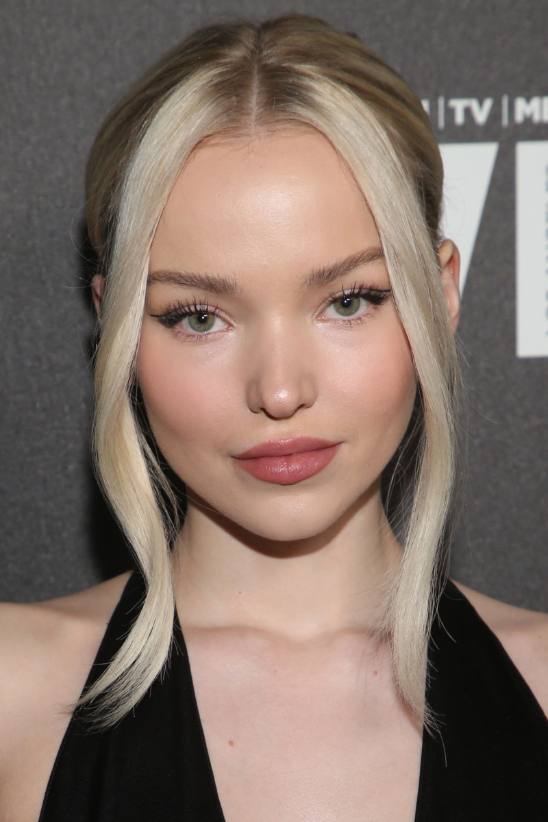 Dove Cameron Wallpaper 46