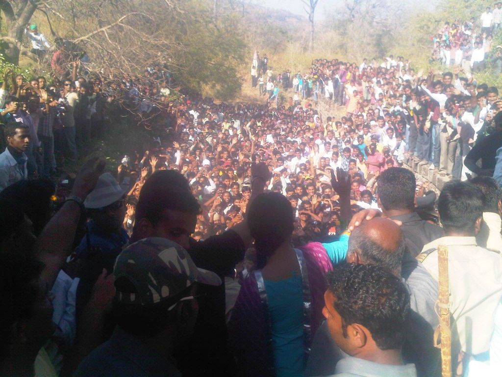 priyanka chopra on the sets of kunal kohli's next1 - priyanka chopra On the sets of Kunal Kohli's next in Aurangabad