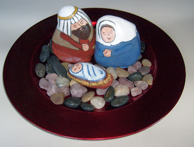 unique nativity sets, painted rocks, nativity scene figures, Cindy Thomas