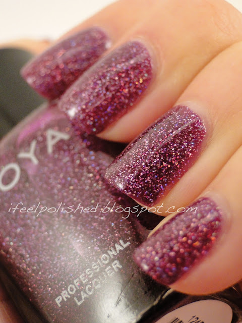 Zoya Aurora