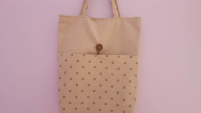 Summer tote bag with pocket tutorial and pattern Summer tote bag with pocket tutorial and pattern