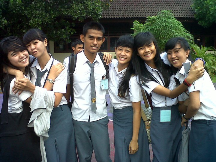 Vocational high schools. How is the vocational school day credited?.
