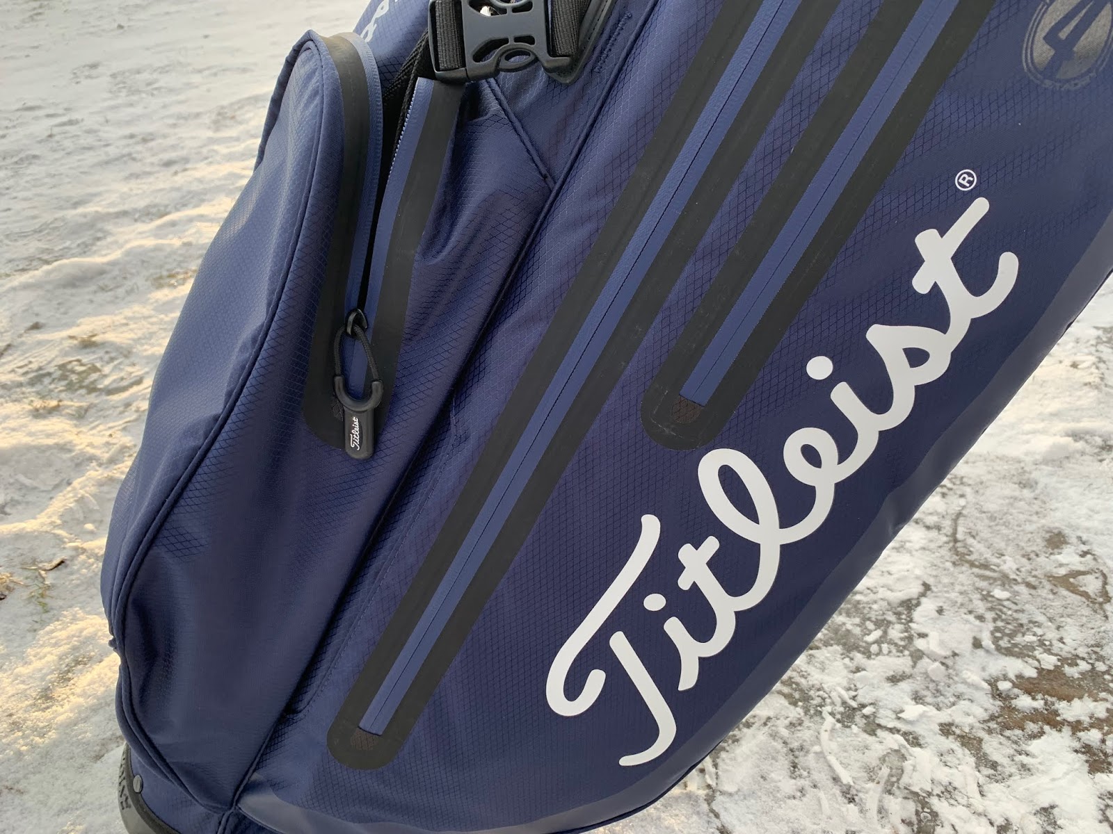 The #1 Writer in Golf: Titleist 2019 Players and Hybrid Golf Bag ...