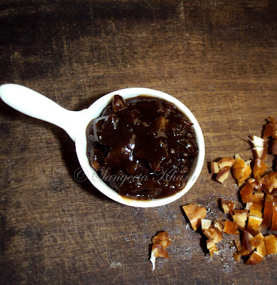 date and ginger chutney with tamarind