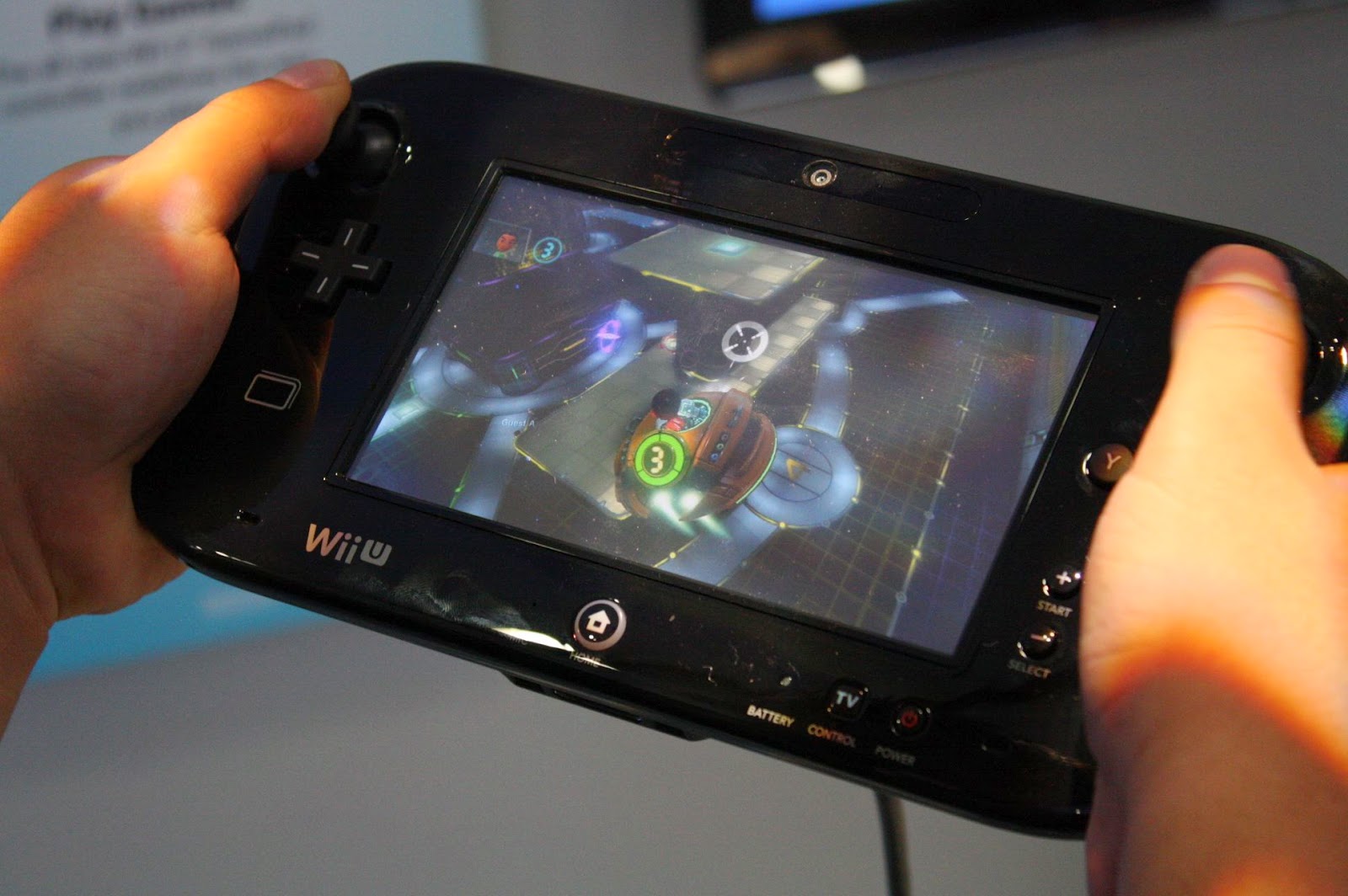 GamePad do Wii U aparece com design diferente em comercial japonês