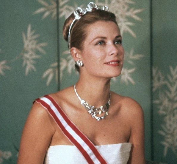 Cartier creates jewelry for Princess Grace