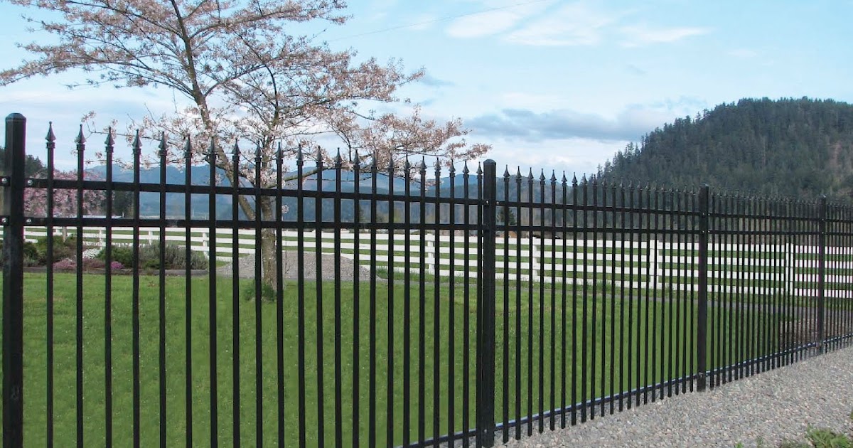 Fencing Supplies in Surrey Fencing material in Surrey to beautify your