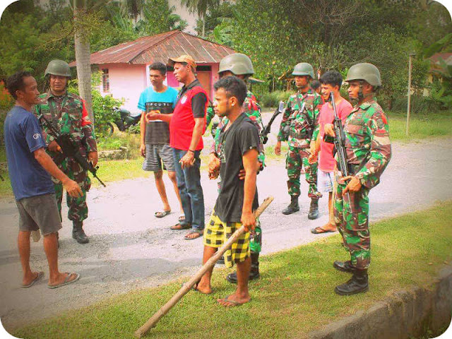 Masyarakat Waipia Tolak Kehadiran Pos Yonif 731 Masyarakat Waipia Tolak Kehadiran Pos Yonif 731