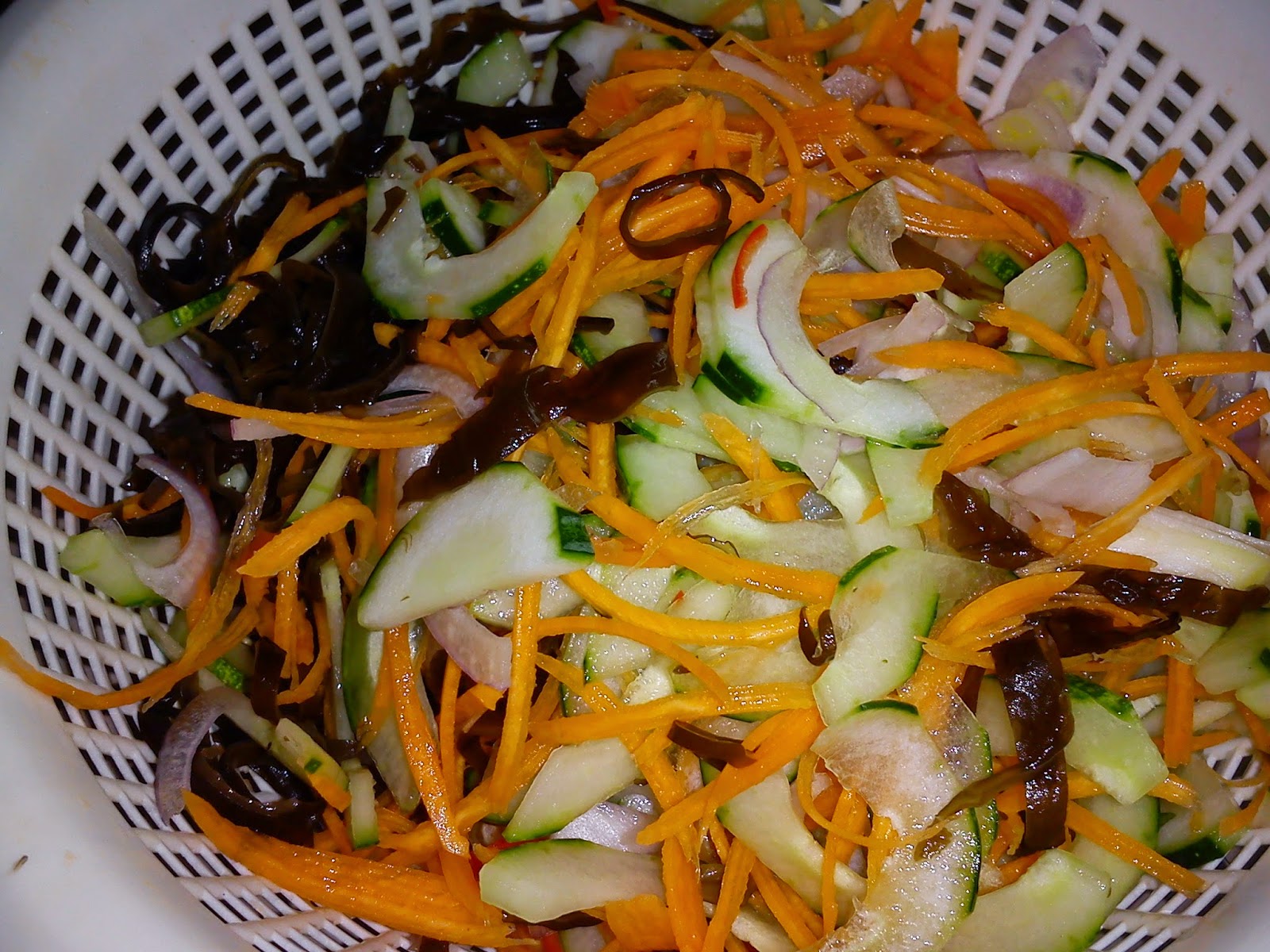 Cooking Pleasure: Mixed Vegetable Salad