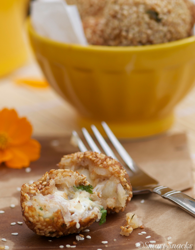 SmartSnacks Cheese Stuffed Potato Bombs