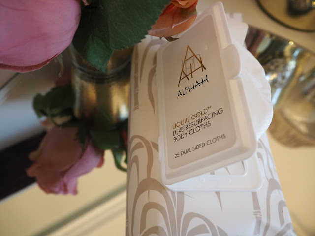 AlphaH Liquid Gold Luxe Resurfacing Body Cloths