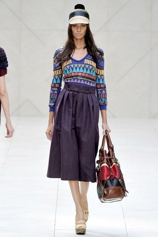 Well That's Just Me ...: Burberry Prorsum Spring 2012 Runway Show