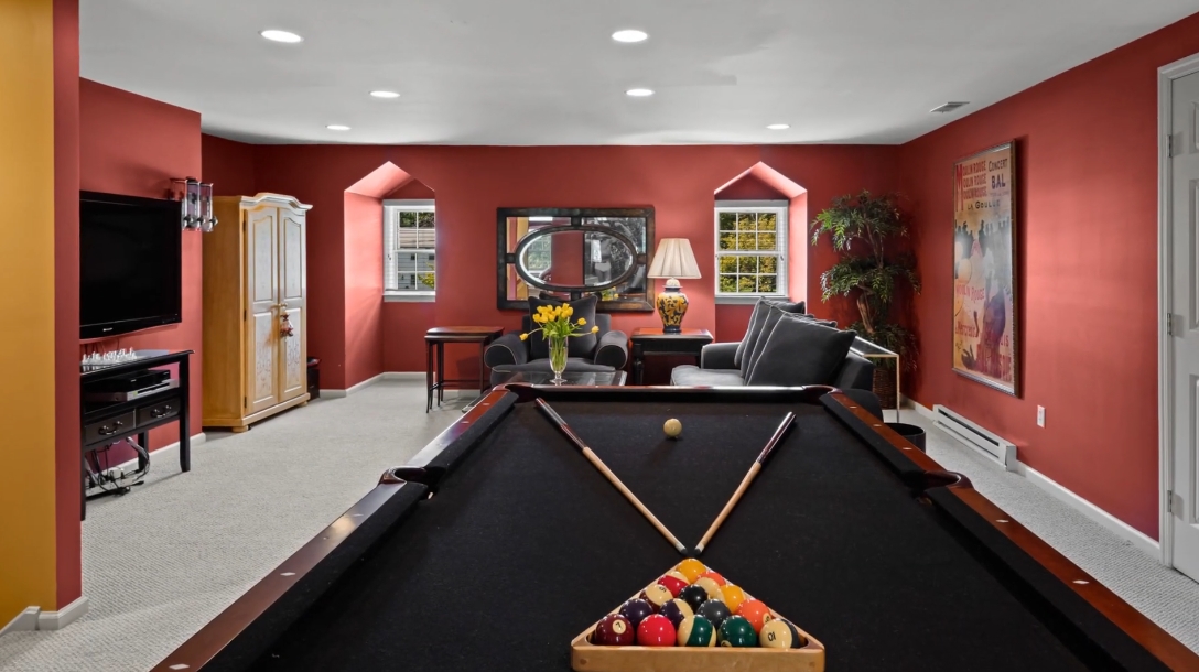 39 Interior Design Photos vs. 165 High Point Ln, Fairfield, CT Luxury Home Tour
