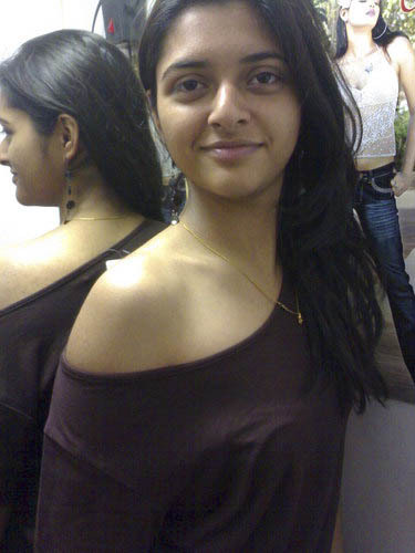 Local MMS , Desi indian grils,Masala Masthi: Local MMS , Desi indian