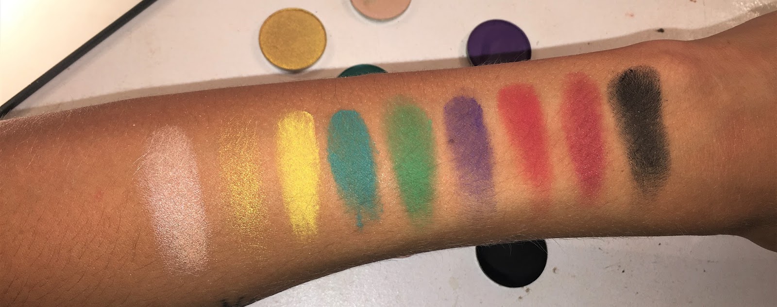 REVIEW BLEACH LONDON INDIVIDUAL EYESHADOWS Swatches, links etc