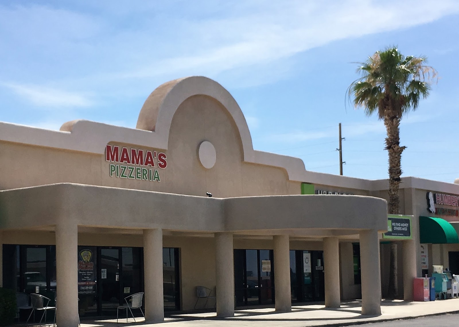 Laughlin Buzz Mama's Pizzeria Voted Best Pizza in Laughlin