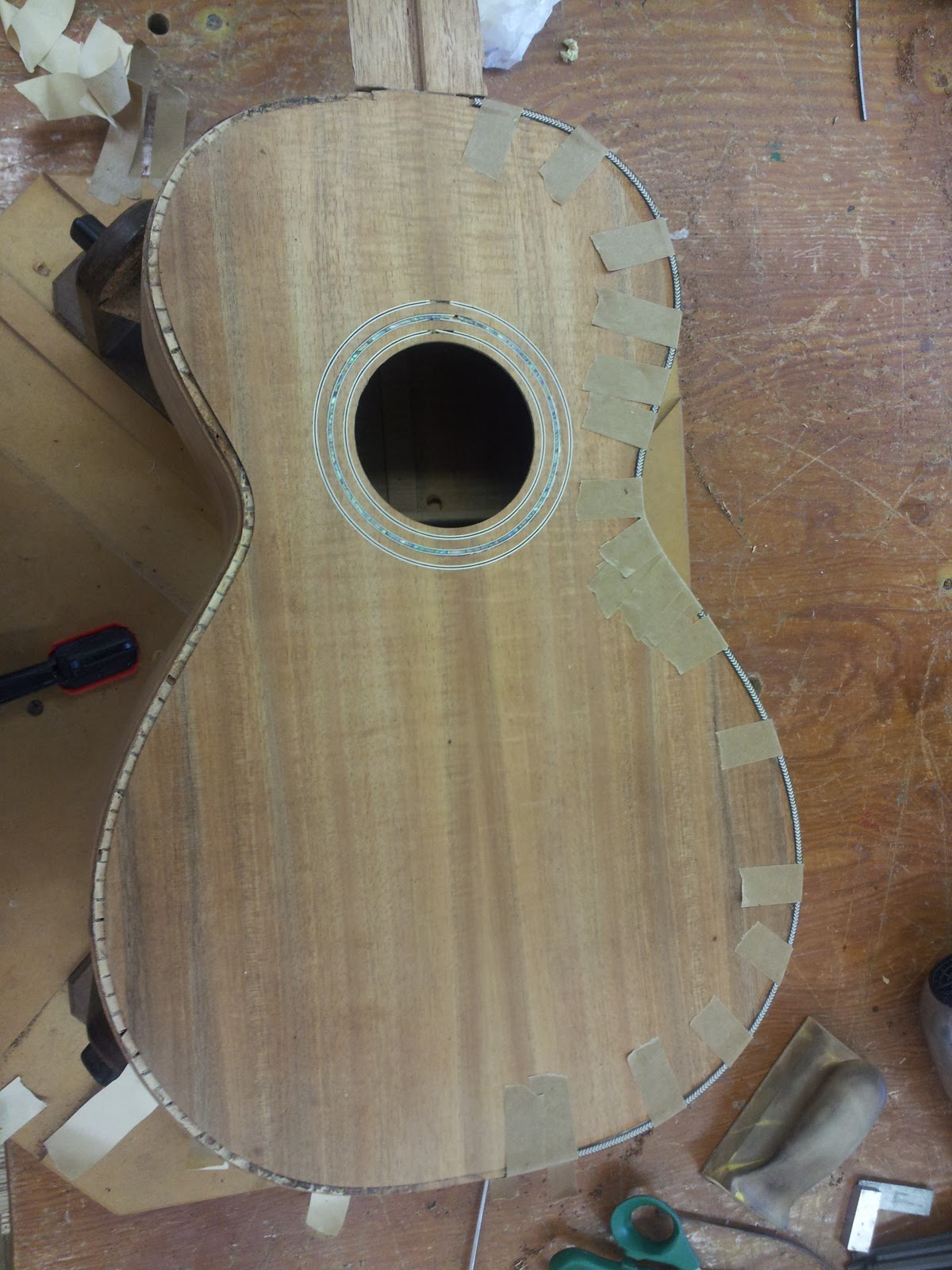 Building a Koa Parlor Guitar Binding the Guitar