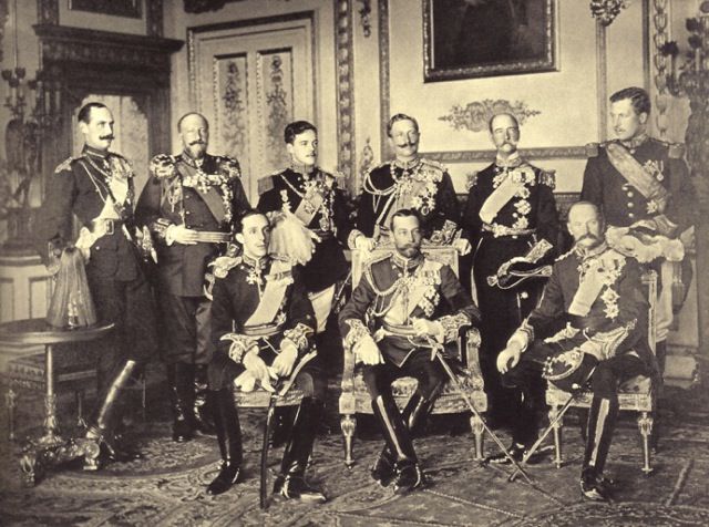 9 kings featured in one photo (Windsor Castle, 20 May 1910)