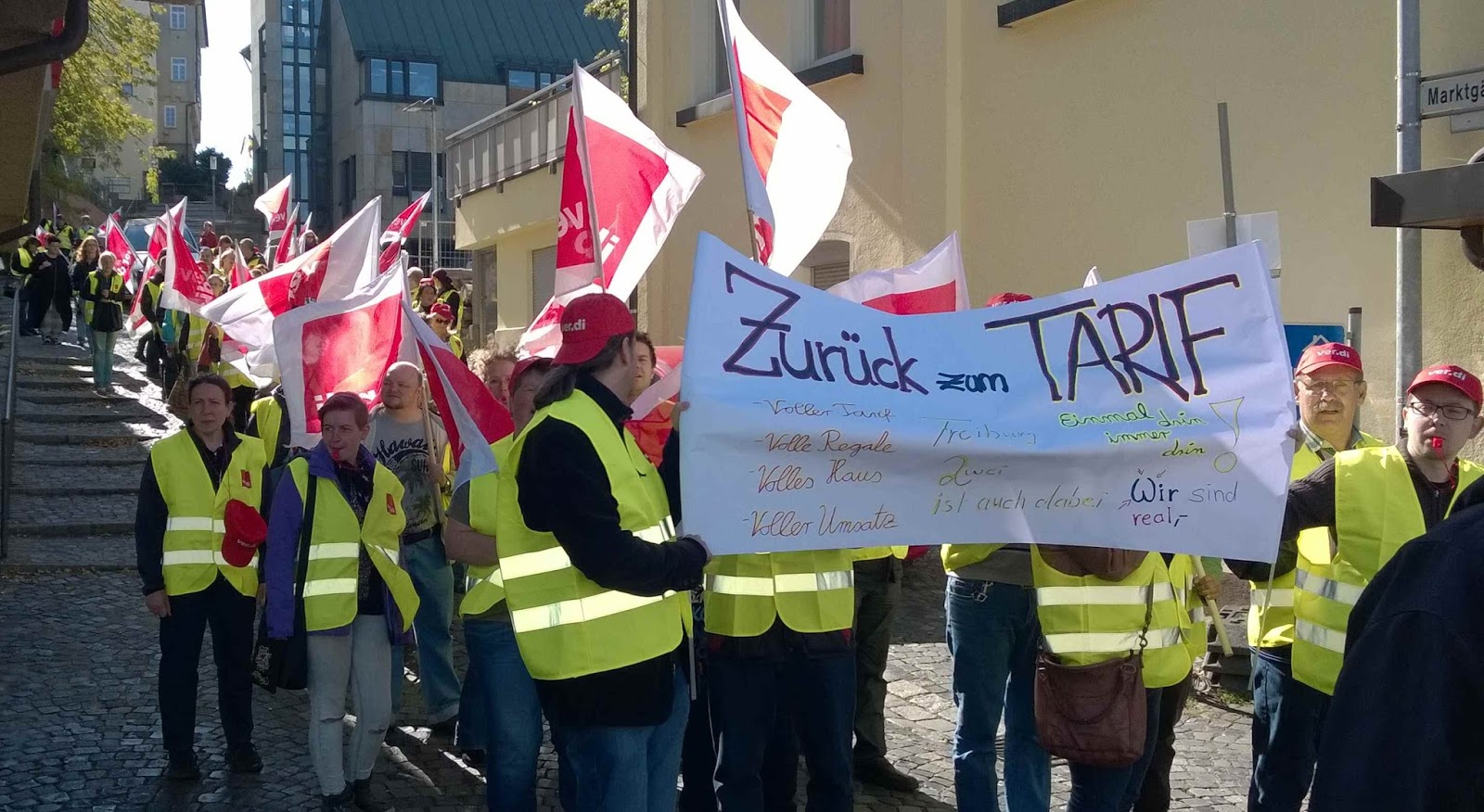 Verdi Bei Real Streik Im Baden Württembergischen Böblingen
