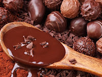 Cermat Makan Cokelat Menurut dr. Lusiana B. Sutanto MS., Sp.GK