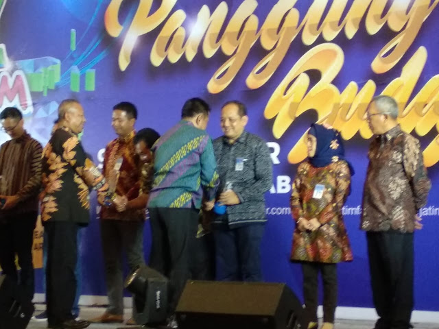 Usung Tema "Goa Lawa" Stand Pameran Trenggalek Jawarai Jatim Fair 2018
