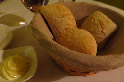 L'Angelus, bread