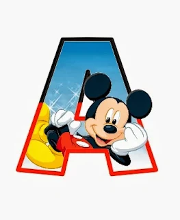 Alfabeto de personajes Disney con letras grandes A Mickey.